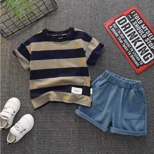 Trendy stripped boys set
